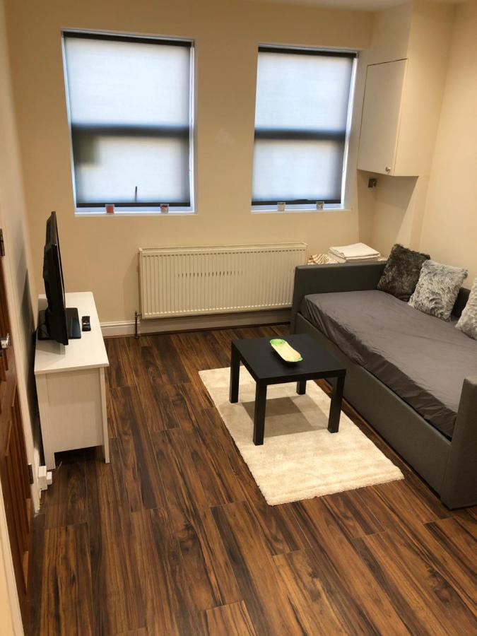Greater London Holiday Let @ Hanwell Apartman Kültér fotó