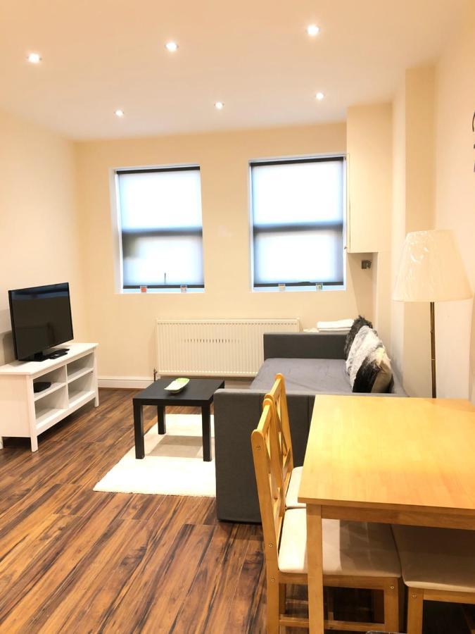 Greater London Holiday Let @ Hanwell Apartman Kültér fotó
